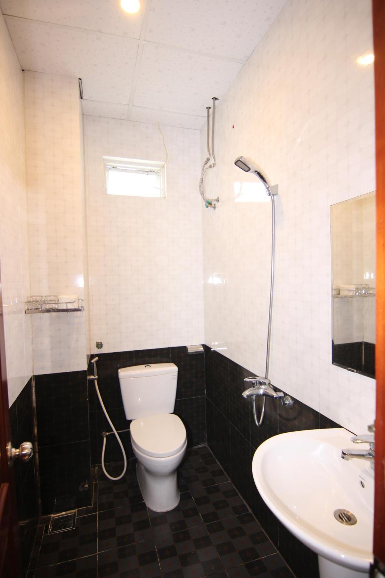 Khanh Vinh Hotel Da Nang Zewnętrze zdjęcie